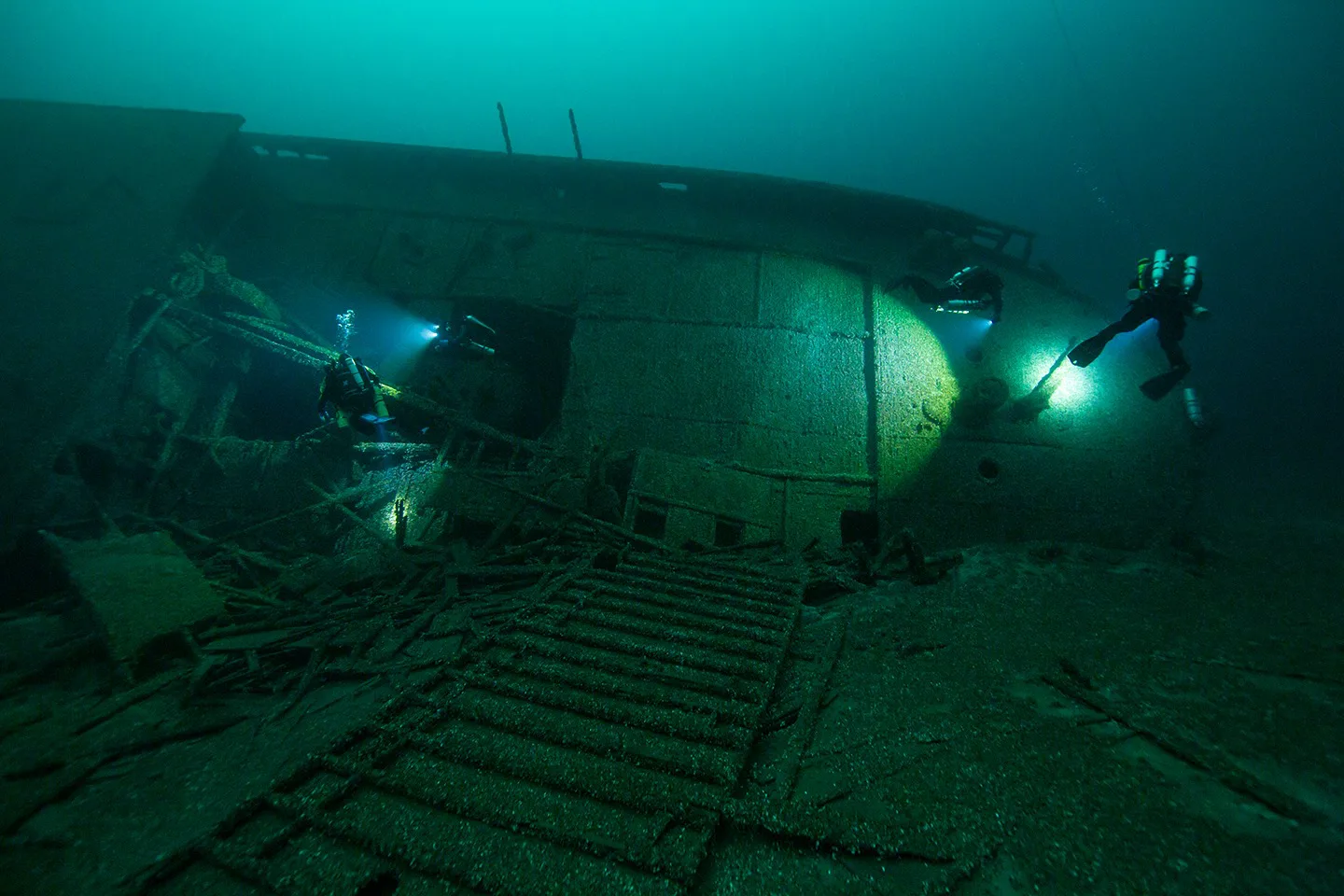 fathom dive systems