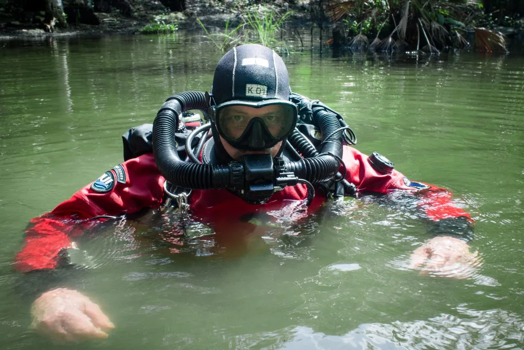 fathom dive systems